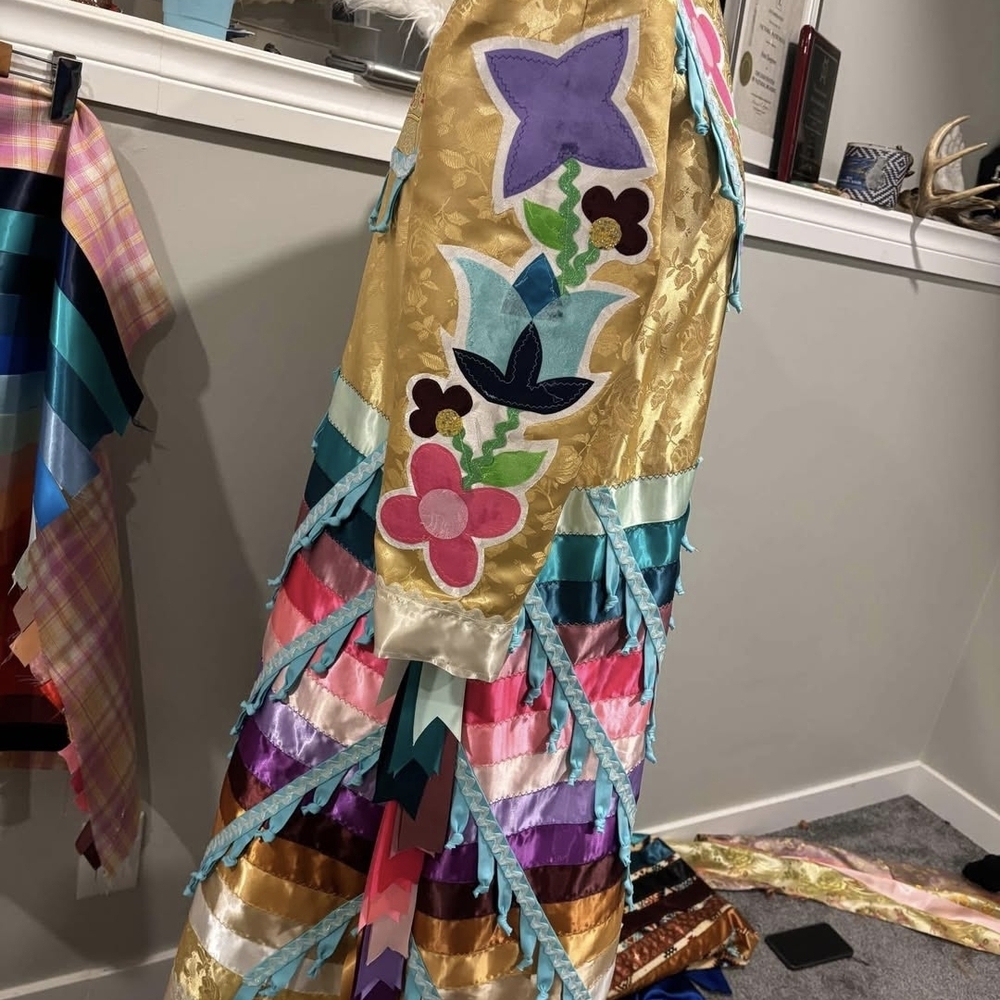 Asymmetrical Gold and Multicolor Dress - Picture 5 of 7